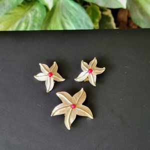 Vintage Starfish Brooch and Earring Set - Whitewash Over Goldtone Finish